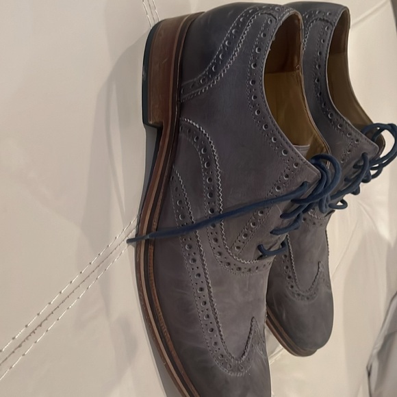 Cole Hann grey dress shoe - Picture 2 of 4